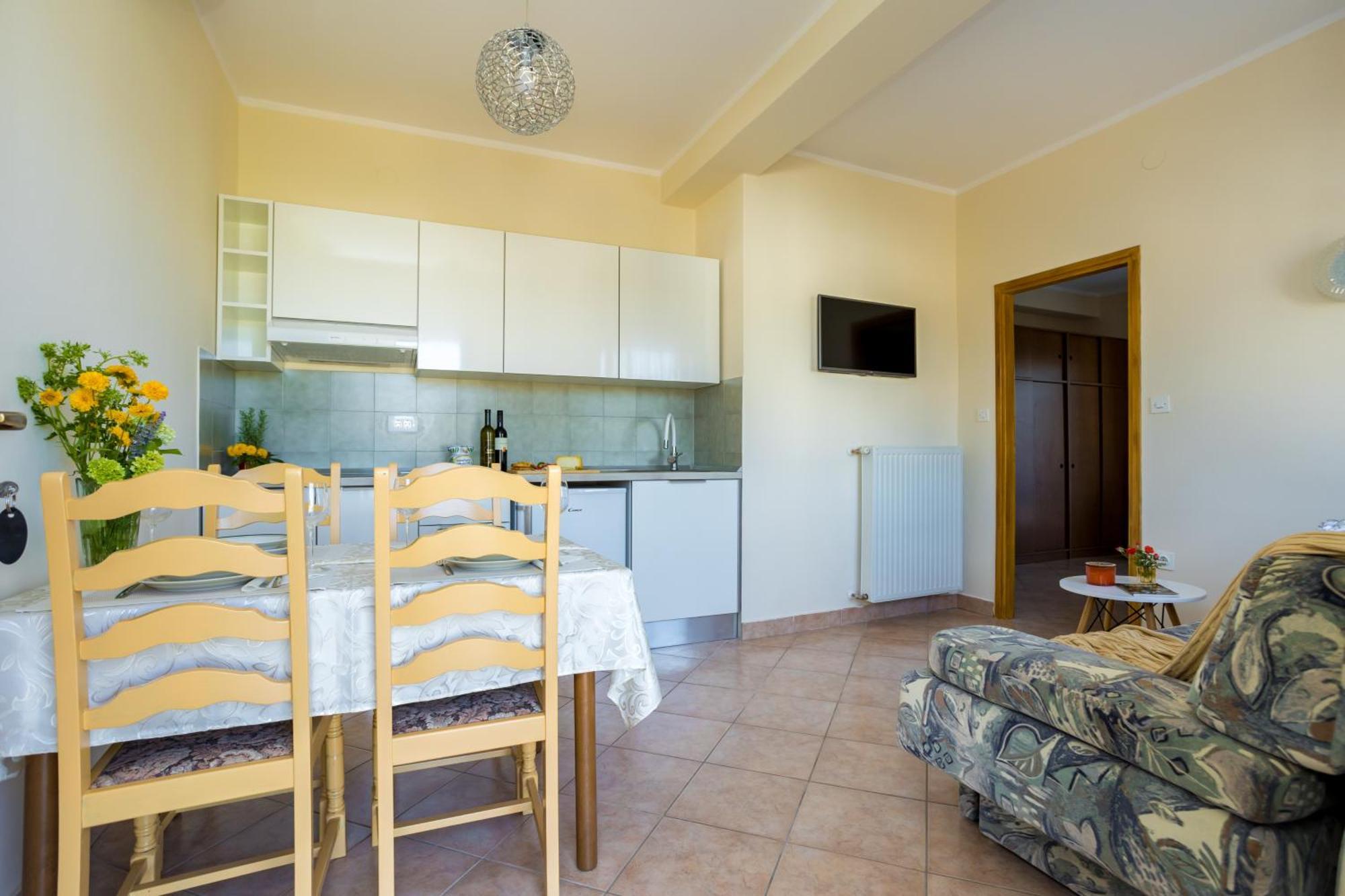 Apartments And Rooms Kod Keti Malinska Exterior photo