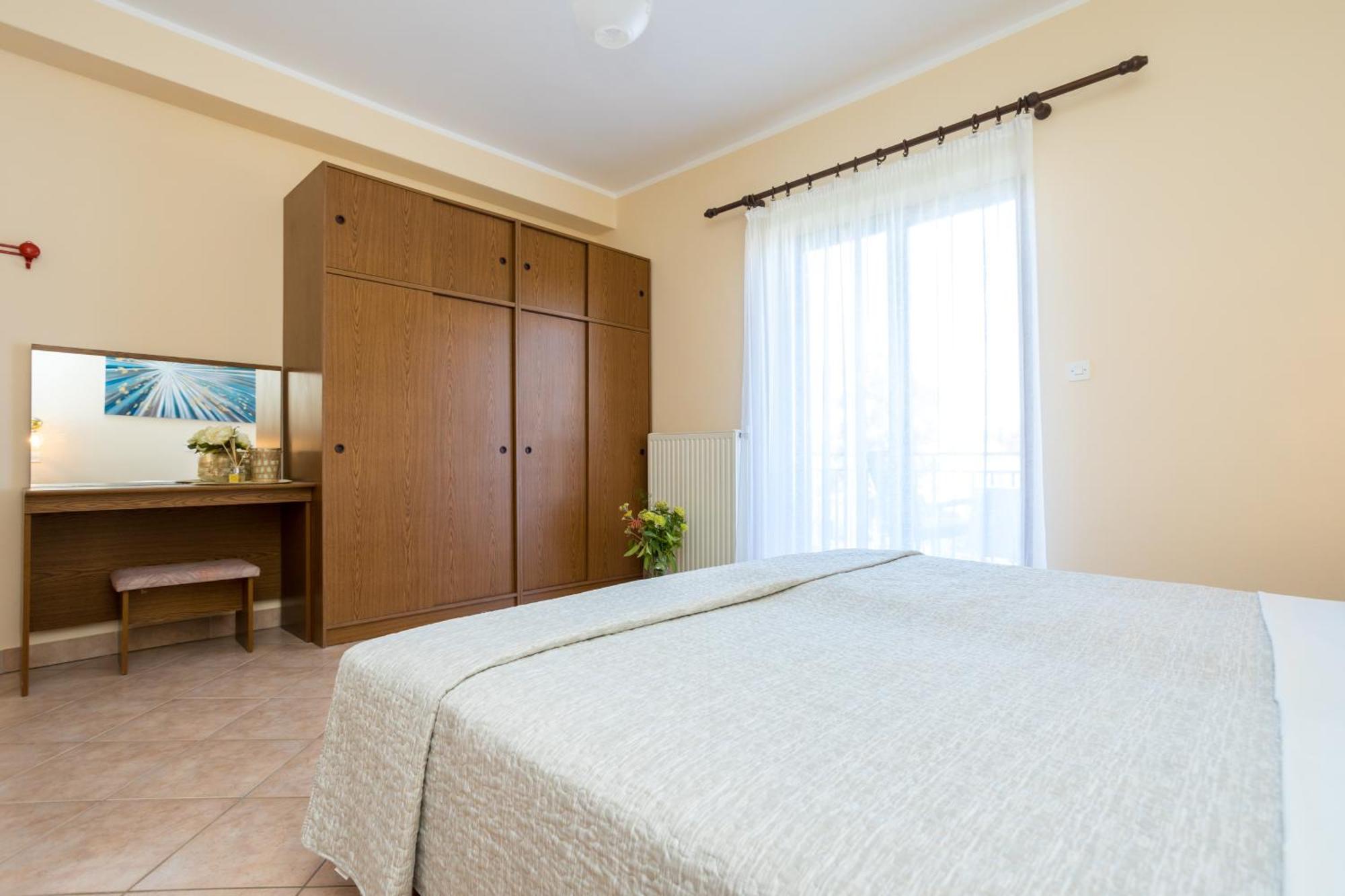 Apartments And Rooms Kod Keti Malinska Exterior photo