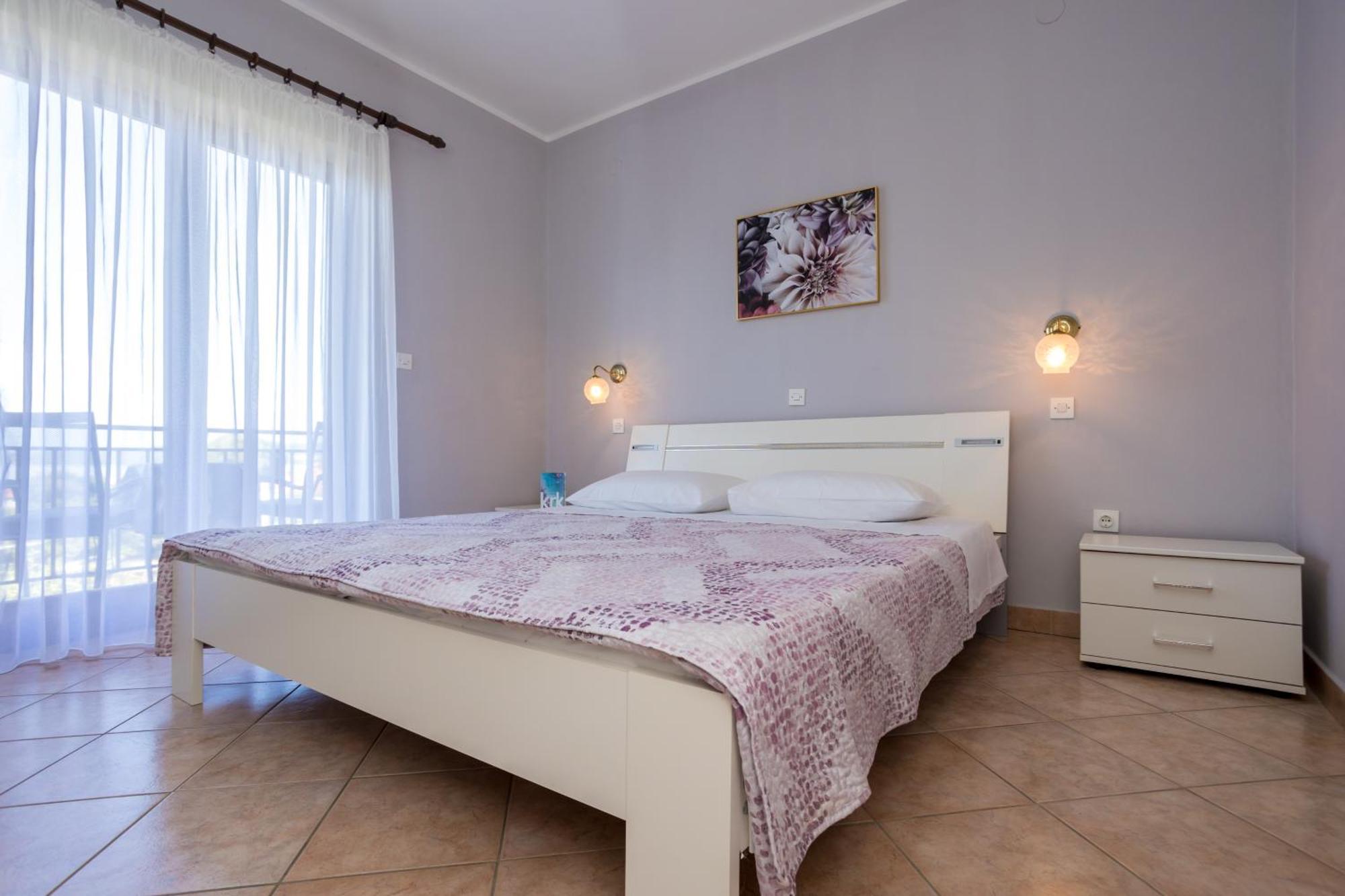Apartments And Rooms Kod Keti Malinska Exterior photo